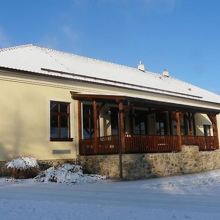 Penzion U Rudolfu Vlasenice Bagian luar foto