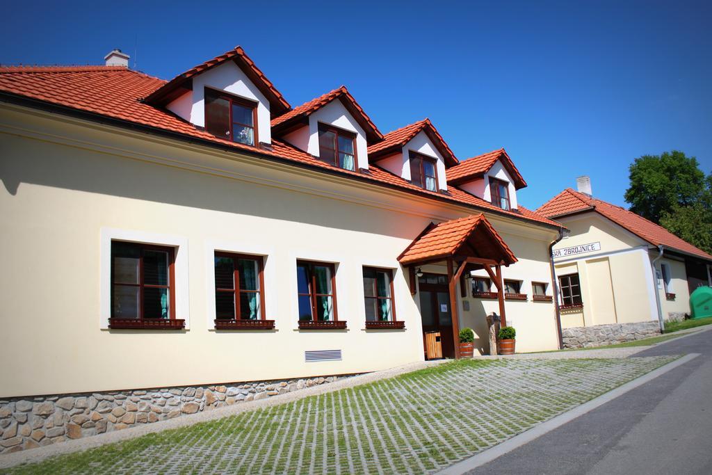 Penzion U Rudolfu Vlasenice Bagian luar foto